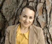 Photo of DOnetwork Organizer, Maria Magana.